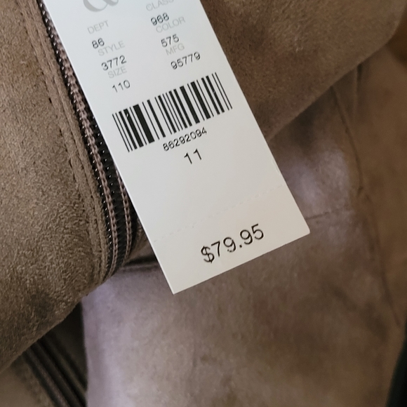 Above knee new boots tan suede - Picture 7 of 7